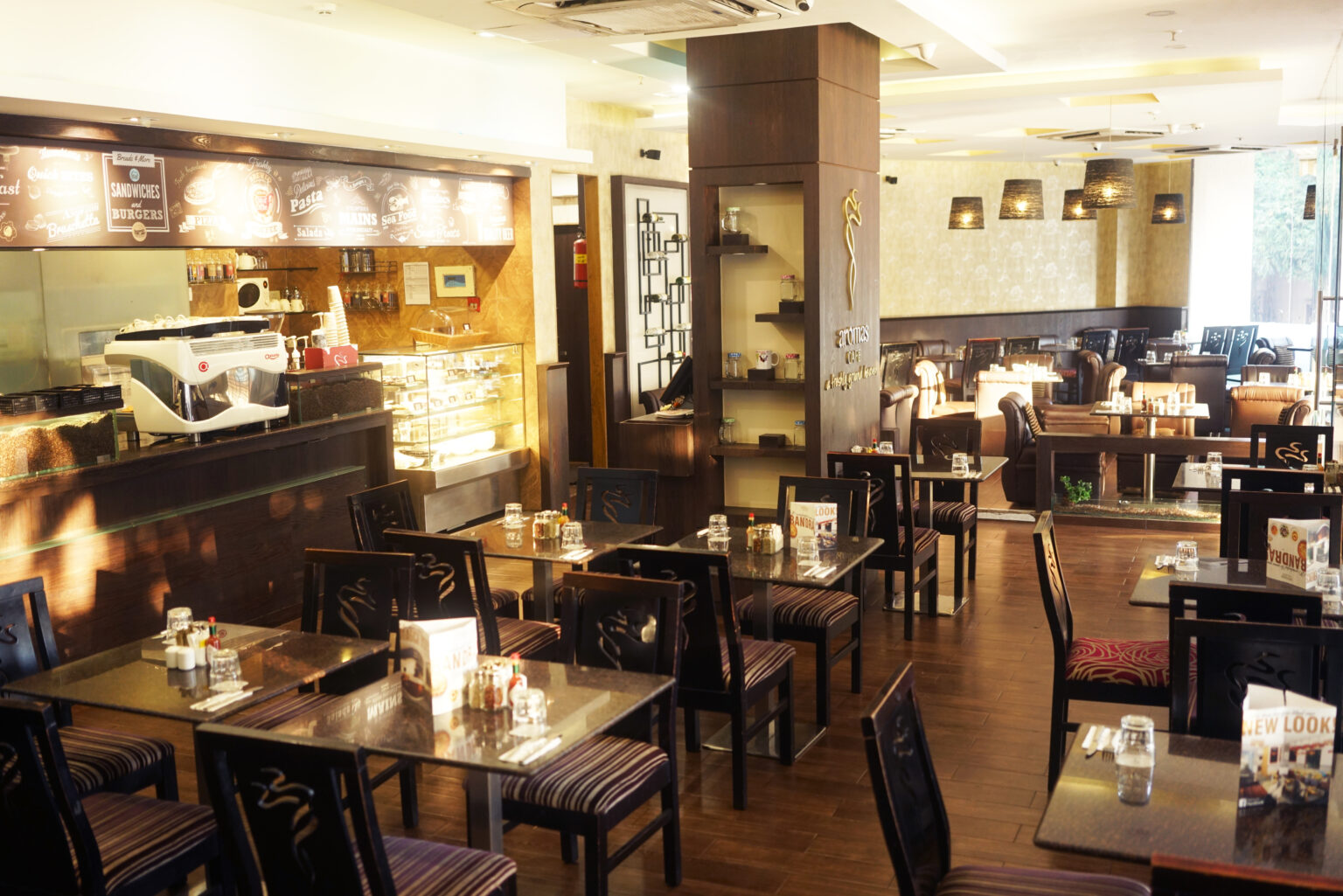 About Us Aromas Café